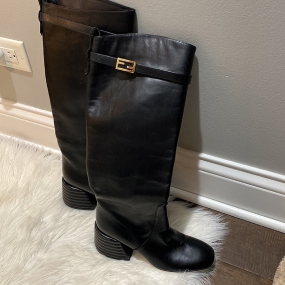 Fendi Buckle detail Block heel Knee high boots size 36EU‎ - Picture 2 of 12